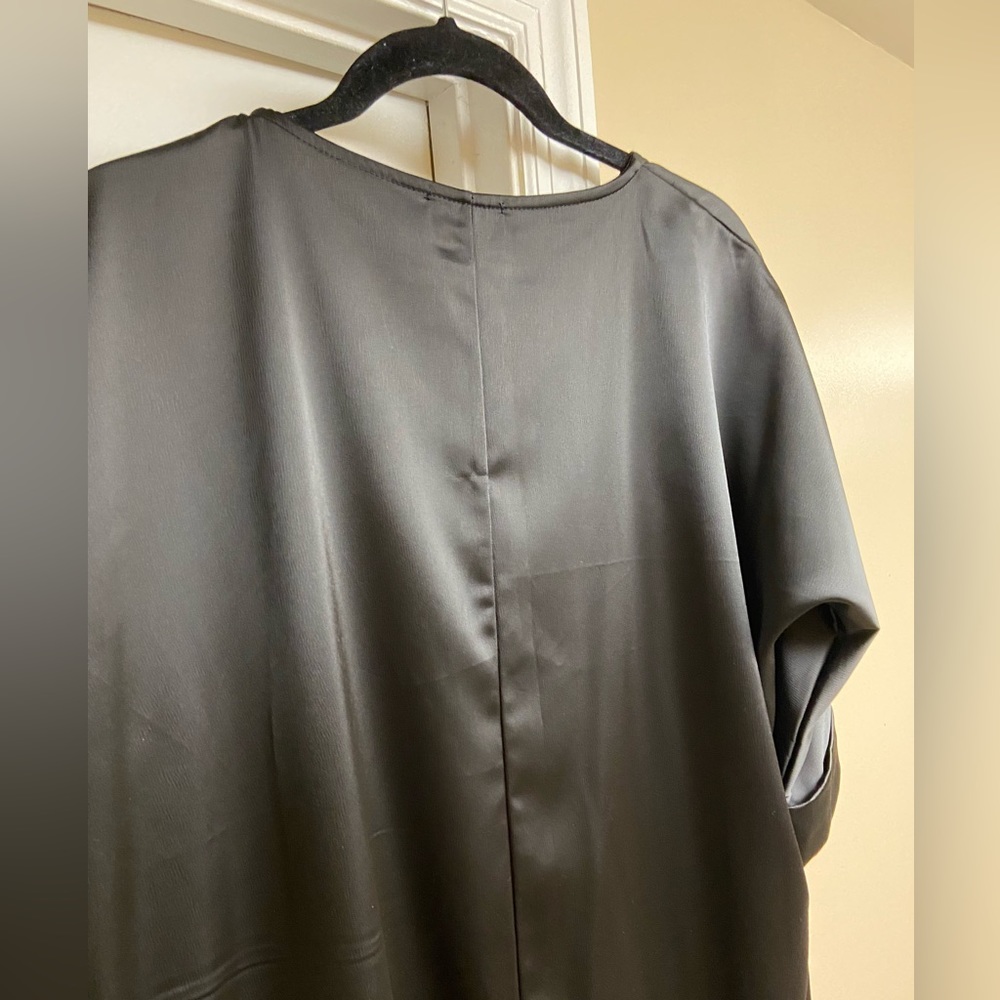 Wukogals Dress - Picture 3 of 5
